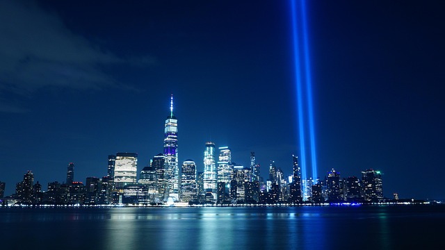 911
